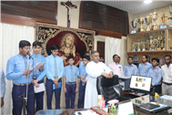 Acknowledging the efforts of the Support Staff:SJC organises a Special Assembly