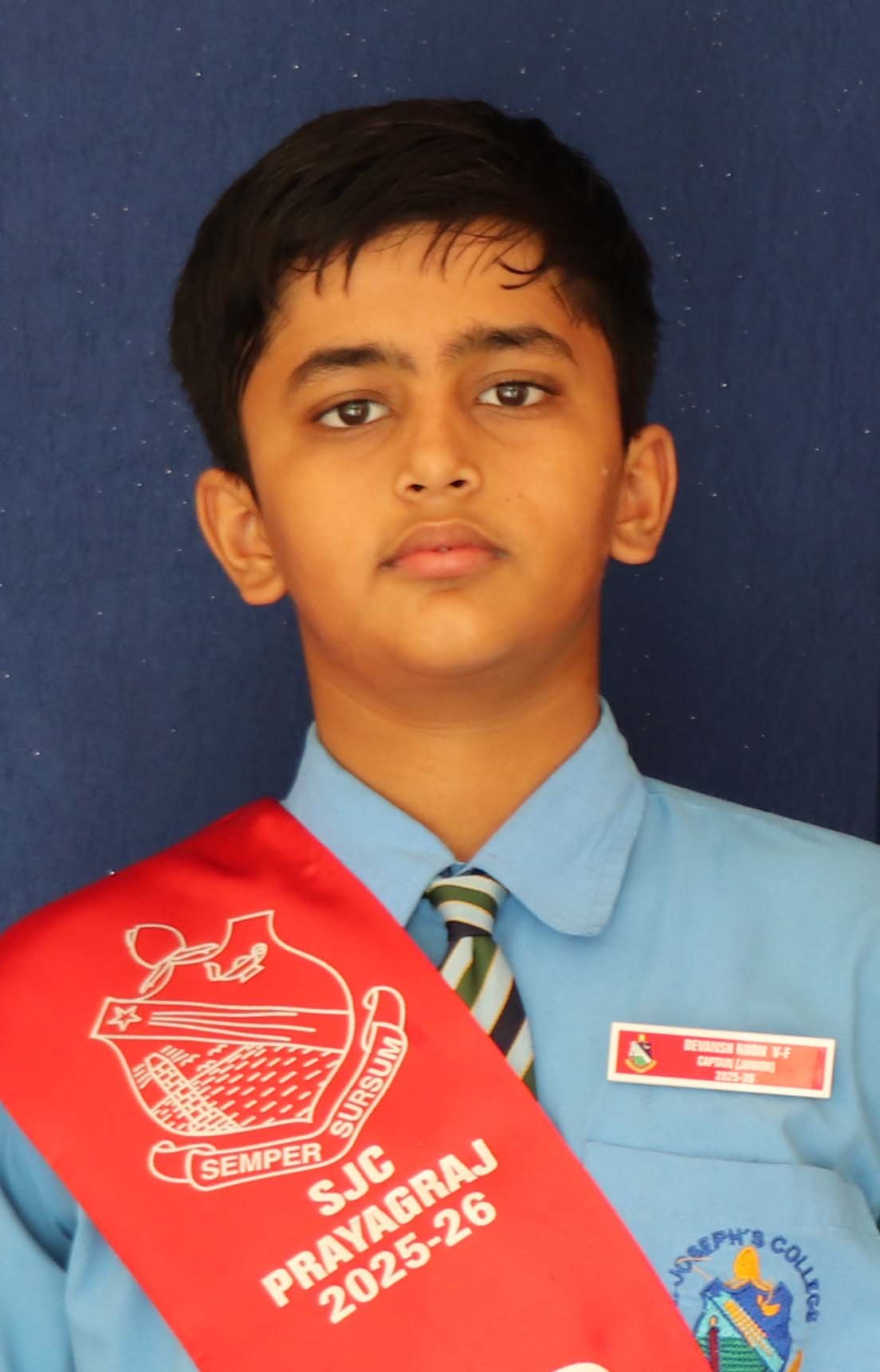 RED HOUSE CAPTAIN
