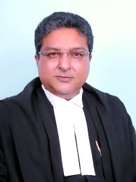Hon’ble Mr. Justice Vineet Saran